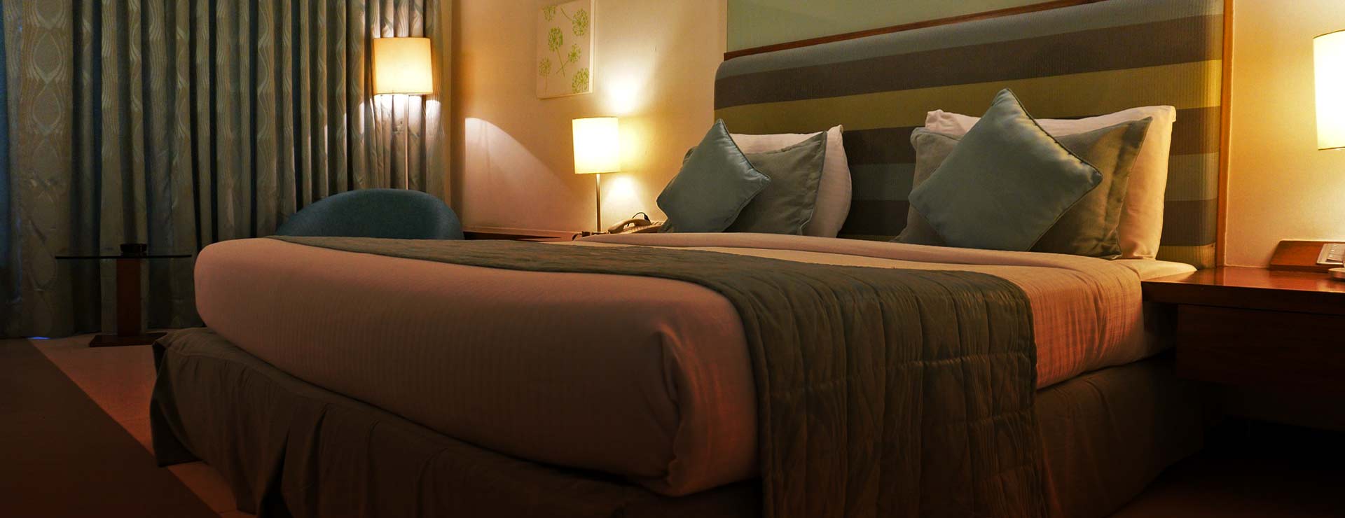 Rooms Banner